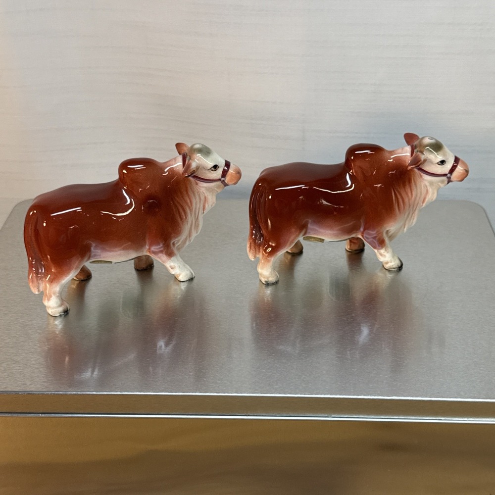 Vtg Victoria Shiny Red/Brown Brahma Bull Steer Cow Salt & Pepper Shakers Japan